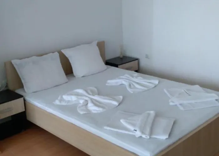 Grand Kameliq Apartment Sunny Beach